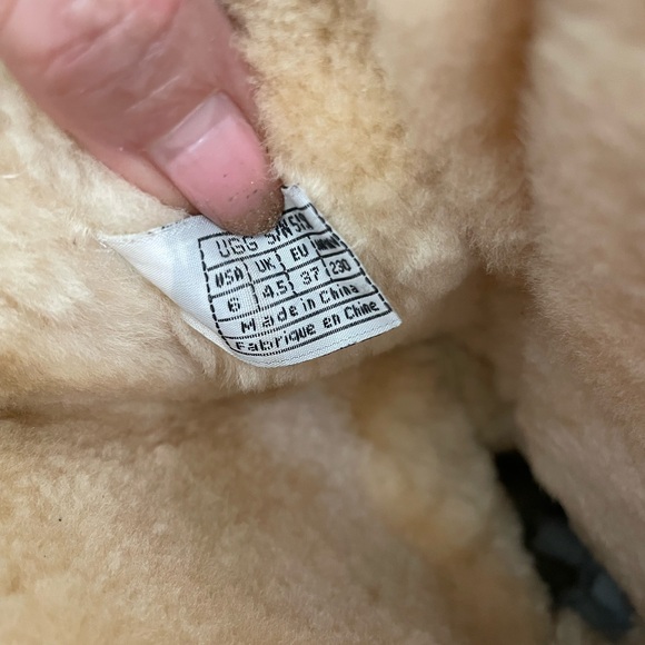 Ugg leather lace up Tall boots Wm 6 - Picture 5 of 10